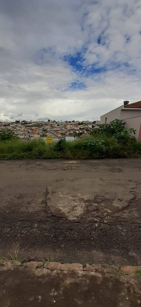 #TE25 - Terreno para Venda em Nova Resende - MG