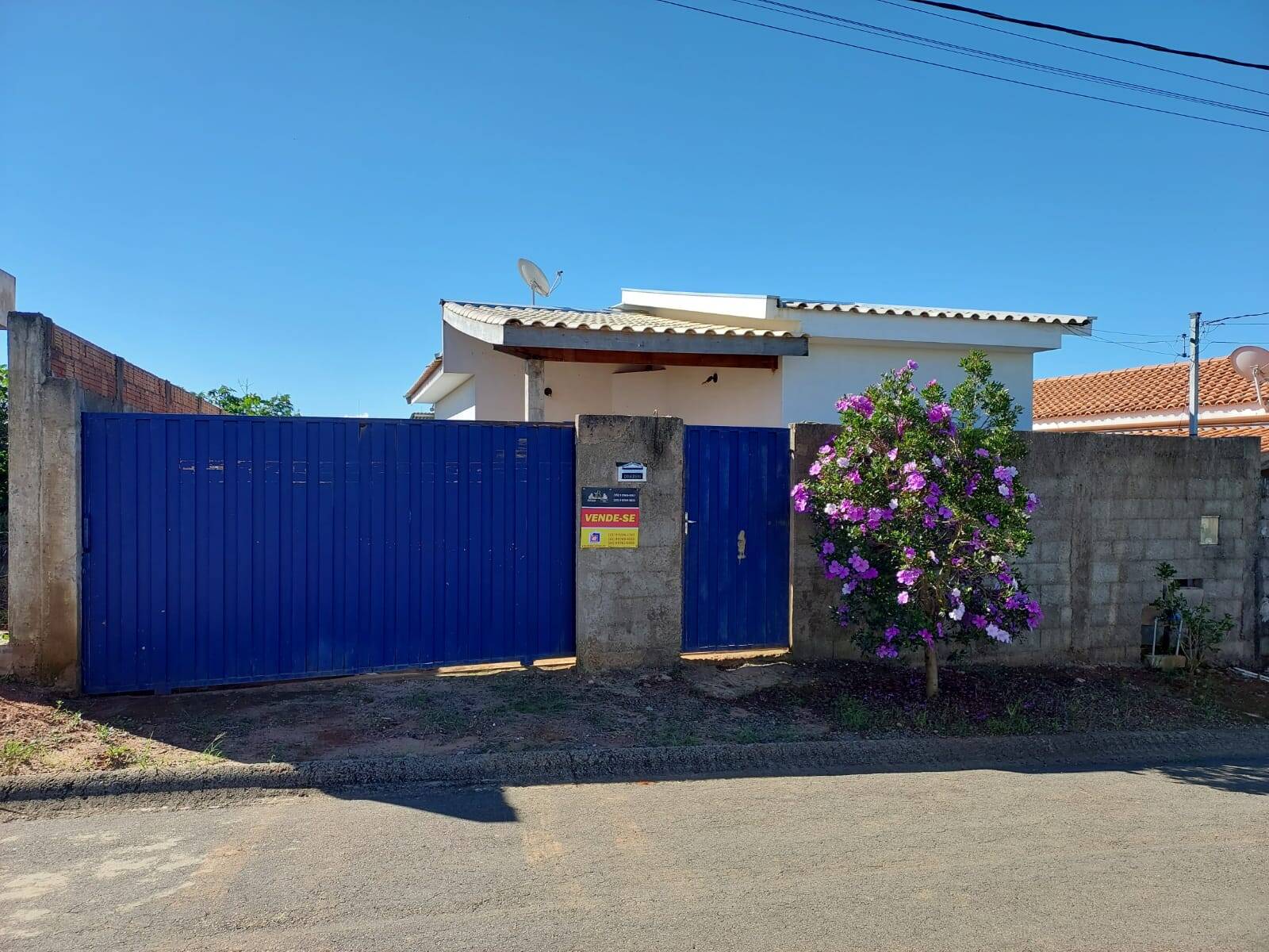 #CA28 - Casa para Venda em Nova Resende - MG