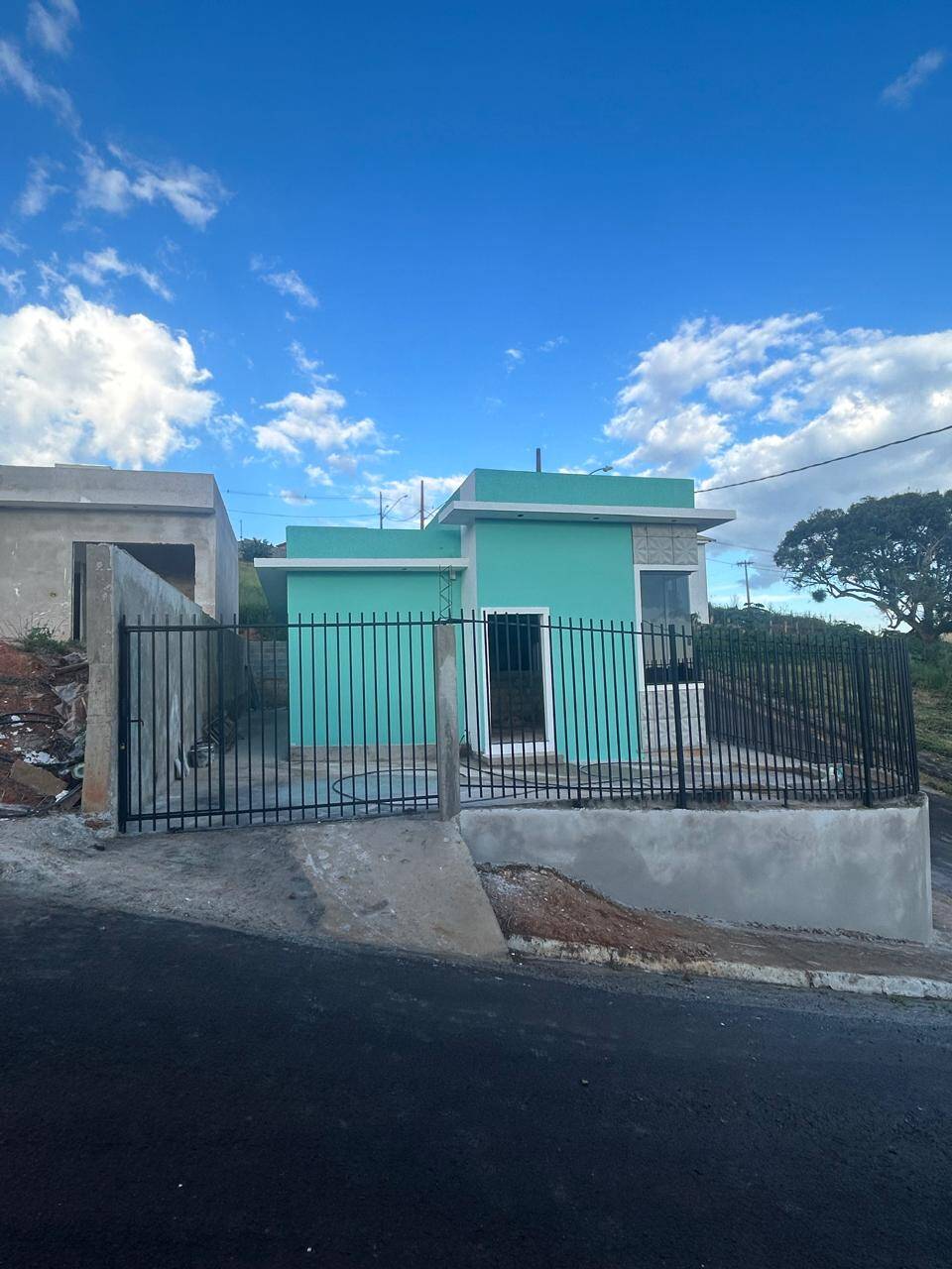 #CA32 - Casa para Venda em Nova Resende - MG