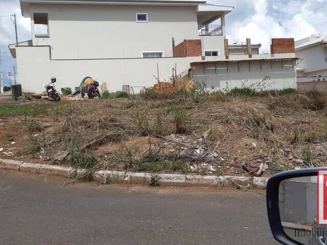 #TE07 - Terreno para Venda em Nova Resende - MG - 1