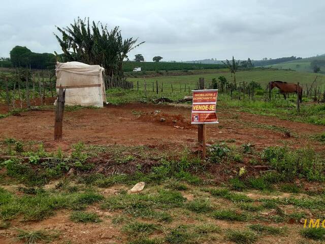 #TE20 - Área para Venda em Nova Resende - MG - 2